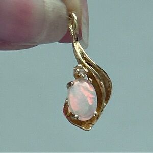 Fiery Opal Diamond 14 Karat Gold Necklace